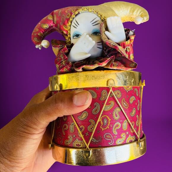 3 Piece Set Collector Edition Porcelain Collectible Jester in Musical Drum Clown - Picture 12 of 16